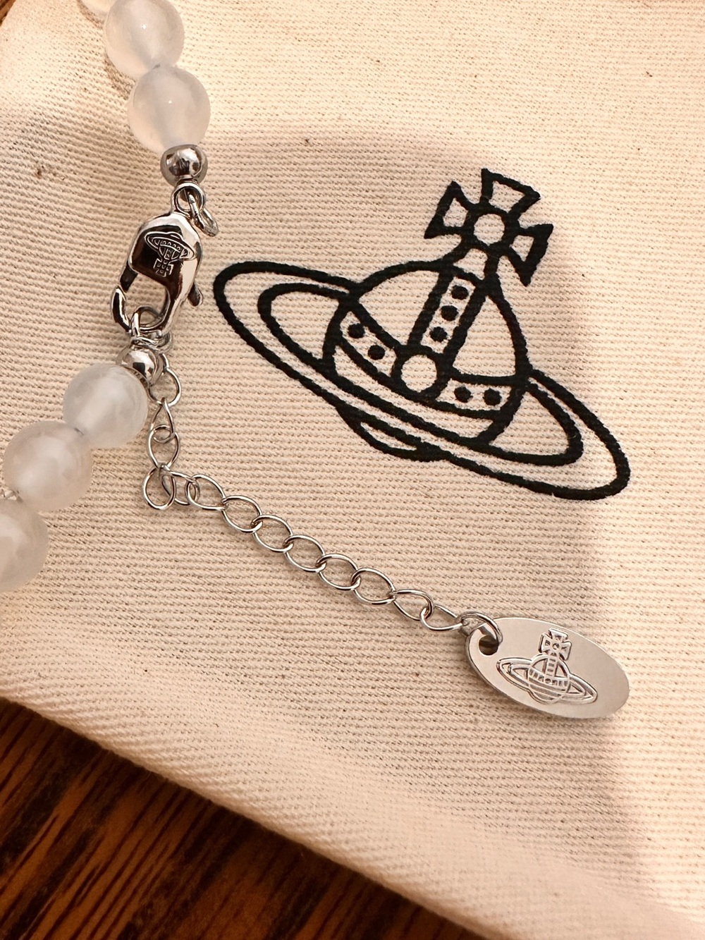 Vivienne Westwood Natural Crystal/Artificial Necklace - Elegant Moonstone 2026FW